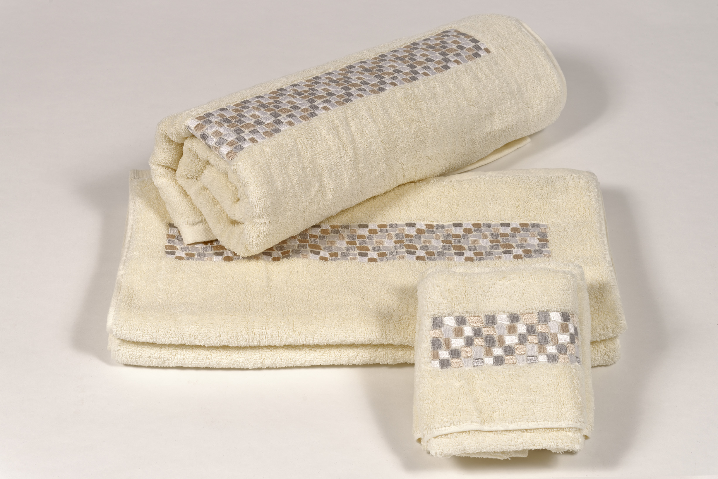 4 Lines Matching Towel Set – Galerie Hathout